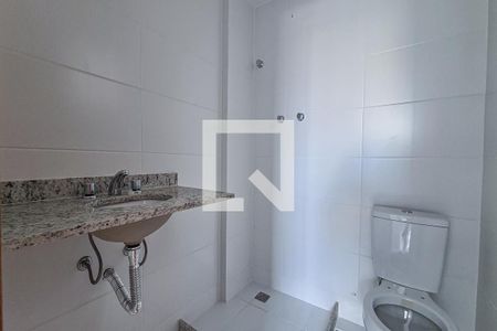 Apartamento à venda com 76m², 3 quartos e sem vagaBanheiro da Suíte 2