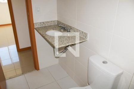 Apartamento à venda com 162m², 4 quartos e 3 vagasBanheiro Social