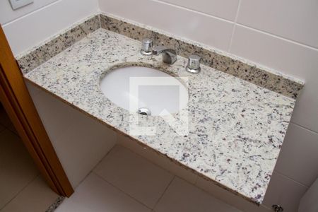 Apartamento à venda com 79m², 3 quartos e 2 vagasBanheiro Social