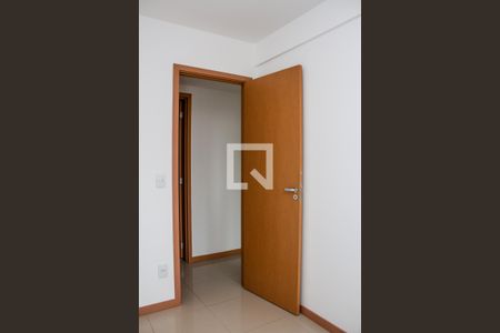 Apartamento à venda com 79m², 3 quartos e 2 vagasQuarto 02