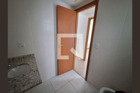 Apartamento à venda com 76m², 3 quartos e 2 vagasBanheiro Social