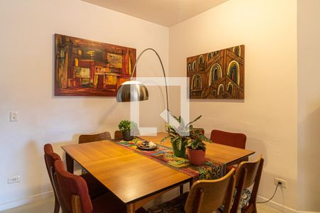 Sala de apartamento à venda com 3 quartos, 98m² em Vila Pompéia, São Paulo