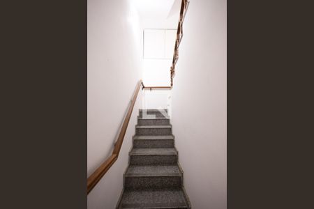 Escada de casa à venda com 5 quartos, 527m² em Chácara Califórnia, São Paulo