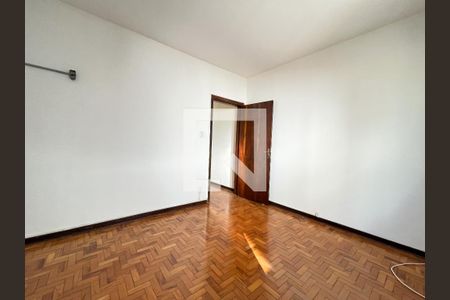 Casa à venda com 94m², 2 quartos e 2 vagas Casa à venda com 94m², 2 quartos e 2 vagasQuarto 2