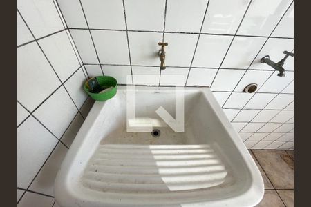 Casa à venda com 94m², 2 quartos e 2 vagas Casa à venda com 94m², 2 quartos e 2 vagasÁrea de Serviço