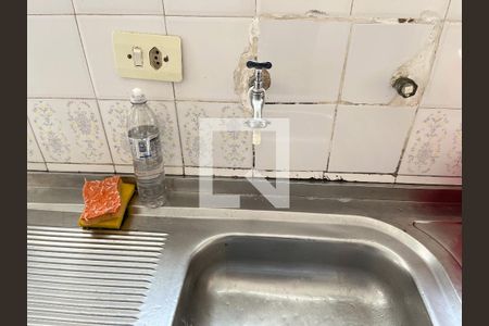 Casa à venda com 94m², 2 quartos e 2 vagas Casa à venda com 94m², 2 quartos e 2 vagasCozinha