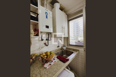 Apartamento à venda com 78m², 2 quartos e 1 vagaÁrea de Serviço