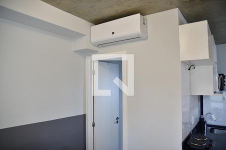 Studio à venda com 28m², 1 quarto e sem vagaSala/Quarto