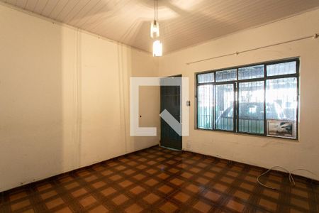 Sala de casa para alugar com 2 quartos, 135m² em Vila Santo Estevão, São Paulo