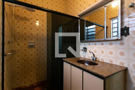 Banheiro de casa para alugar com 2 quartos, 135m² em Vila Santo Estevão, São Paulo