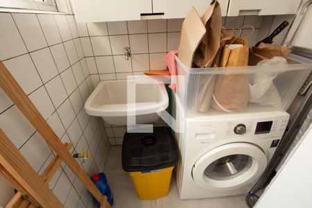 Apartamento à venda com 123m², 2 quartos e 1 vagaÁrea de Serviço