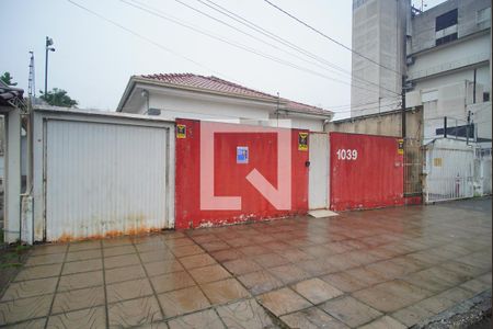 Casa à venda com 300m², 7 quartos e 2 vagasFachada