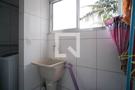 Apartamento à venda com 71m², 2 quartos e 1 vagaÁrea de Serviço