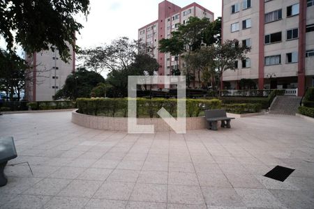 Apartamento à venda com 71m², 2 quartos e 1 vagaÁrea comum