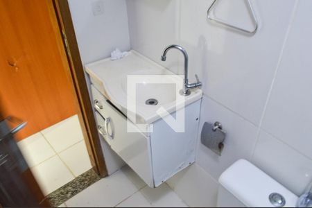 Banheiro da Suíte  de casa à venda com 2 quartos, 70m² em Taquara, Rio de Janeiro