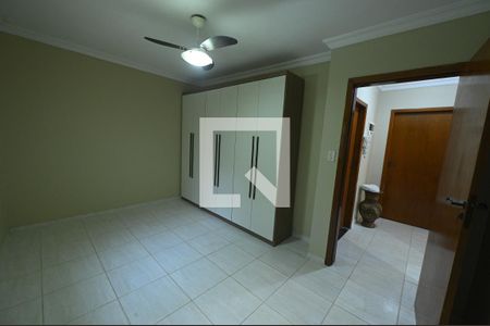 Casa para alugar com 300m², 3 quartos e 2 vagas Casa para alugar com 300m², 3 quartos e 2 vagasQuarto