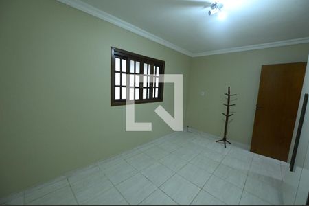 Quarto de casa para alugar com 3 quartos, 300m² em Setor Jao, Goiânia