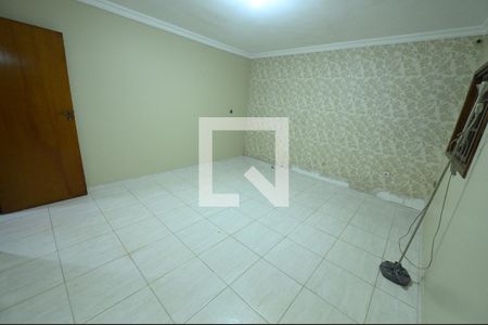 Casa para alugar com 300m², 3 quartos e 2 vagas Casa para alugar com 300m², 3 quartos e 2 vagasQuarto