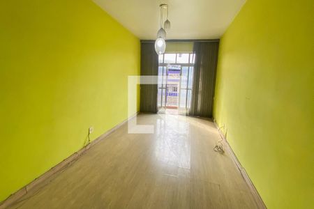 Sala de apartamento para alugar com 2 quartos, 71m² em Parque Lafaiete, Duque de Caxias