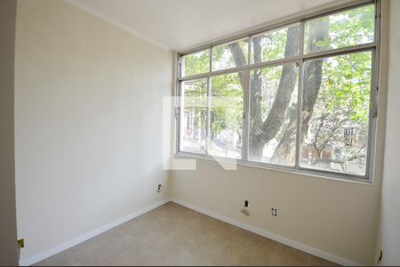 Apartamento à venda com 90m², 3 quartos e 1 vaga Apartamento à venda com 90m², 3 quartos e 1 vagaQuarto 1