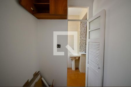 Apartamento à venda com 90m², 3 quartos e 1 vaga Apartamento à venda com 90m², 3 quartos e 1 vagaQuarto de Serviço