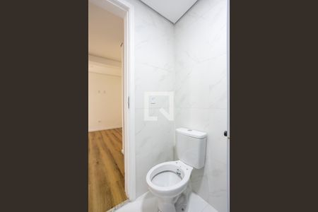 Banheiro de apartamento para alugar com 1 quarto, 33m² em Centro, Osasco