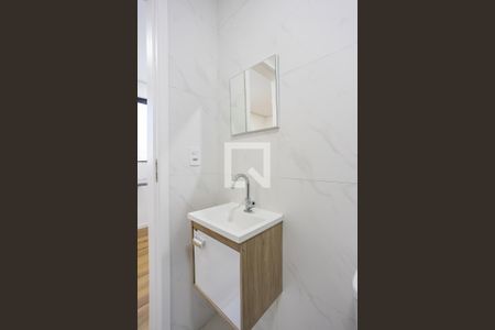 Banheiro  de apartamento para alugar com 1 quarto, 22m² em Centro, Osasco