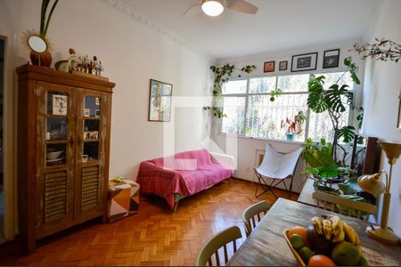 Sala de apartamento à venda com 2 quartos, 79m² em Grajaú, Rio de Janeiro