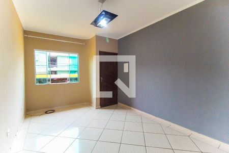 Sala de casa para alugar com 3 quartos, 279m² em Cidade Líder, São Paulo