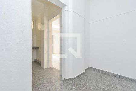 Entrada de apartamento à venda com 1 quarto, 43m² em Santa Ifigênia, São Paulo