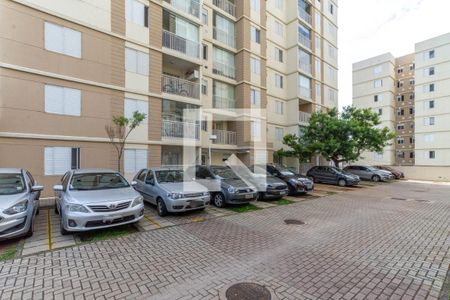Fachada do bloco de apartamento para alugar com 3 quartos, 63m² em Vila Endres, Guarulhos