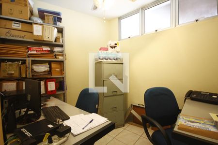 Casa à venda com 300m², 3 quartos e 4 vagasSala 4