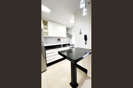 Apartamento para alugar com 50m², 2 quartos e 1 vaga Apartamento para alugar com 50m², 2 quartos e 1 vagaCozinha