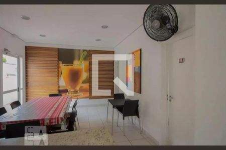 Apartamento para alugar com 50m², 2 quartos e 1 vaga Apartamento para alugar com 50m², 2 quartos e 1 vagaÁrea comum