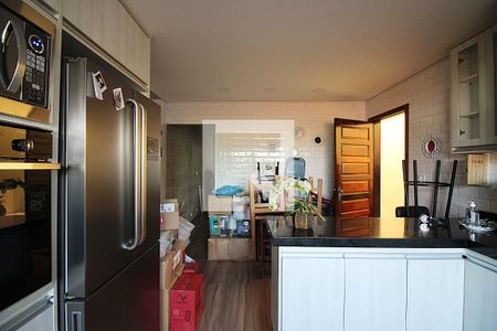 Cozinha  de casa à venda com 3 quartos, 211m² em Jardim Beatriz, São Bernardo do Campo