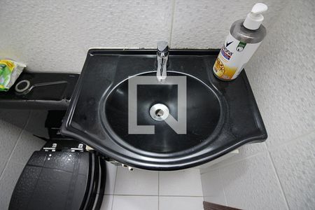 Lavabo  de casa à venda com 3 quartos, 211m² em Jardim Beatriz, São Bernardo do Campo