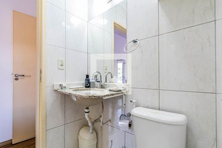 Casa à venda com 159m², 2 quartos e 2 vagasBanheiro da Suíte 1