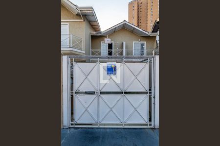 Casa à venda com 159m², 2 quartos e 2 vagasFachada