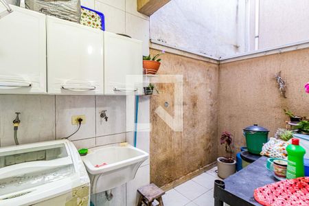 Casa à venda com 159m², 2 quartos e 2 vagasÁrea de Serviço