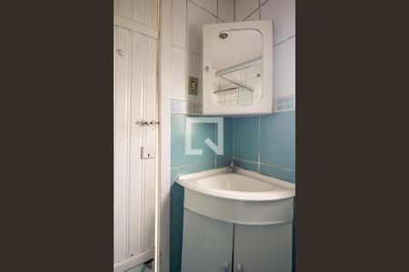 Casa para alugar com 50m², 1 quarto e 1 vaga Casa para alugar com 50m², 1 quarto e 1 vagaBanheiro