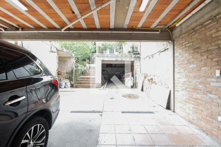 Casa para alugar com 50m², 1 quarto e 1 vaga Casa para alugar com 50m², 1 quarto e 1 vagaGaragem