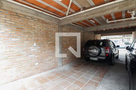 Casa para alugar com 50m², 1 quarto e 1 vaga Casa para alugar com 50m², 1 quarto e 1 vagaGaragem
