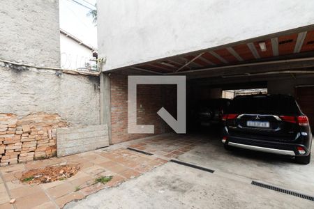 Casa para alugar com 50m², 1 quarto e 1 vaga Casa para alugar com 50m², 1 quarto e 1 vagaGaragem