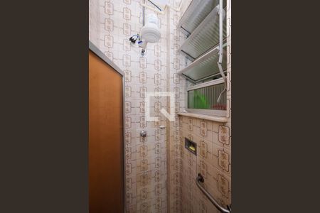 Apartamento à venda com 70m², 2 quartos e sem vagaBanheiro Corredor