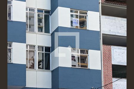 Apartamento à venda com 70m², 2 quartos e sem vagaFachada e portaria