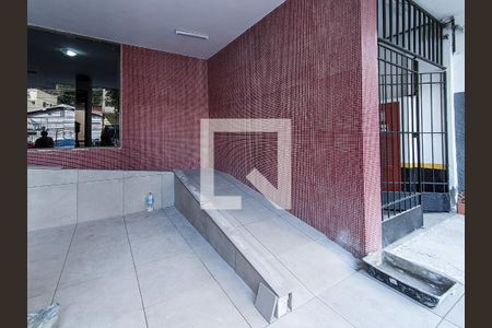 Apartamento à venda com 70m², 2 quartos e sem vagaFachada e portaria