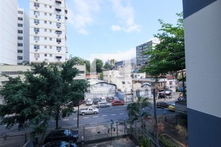 Vista da Sala de apartamento à venda com 2 quartos, 70m² em Vila Isabel, Rio de Janeiro