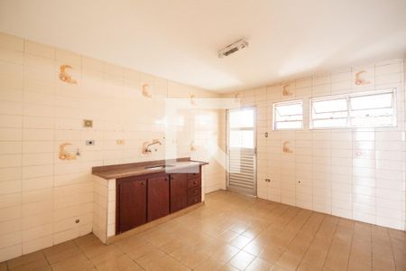 Casa para alugar com 90m², 2 quartos e 1 vagaCozinha