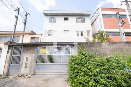 Casa para alugar com 90m², 2 quartos e 1 vagaFachada