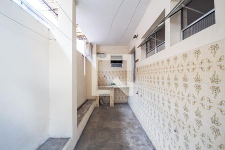 Casa para alugar com 90m², 2 quartos e 1 vagaÁrea de Serviço